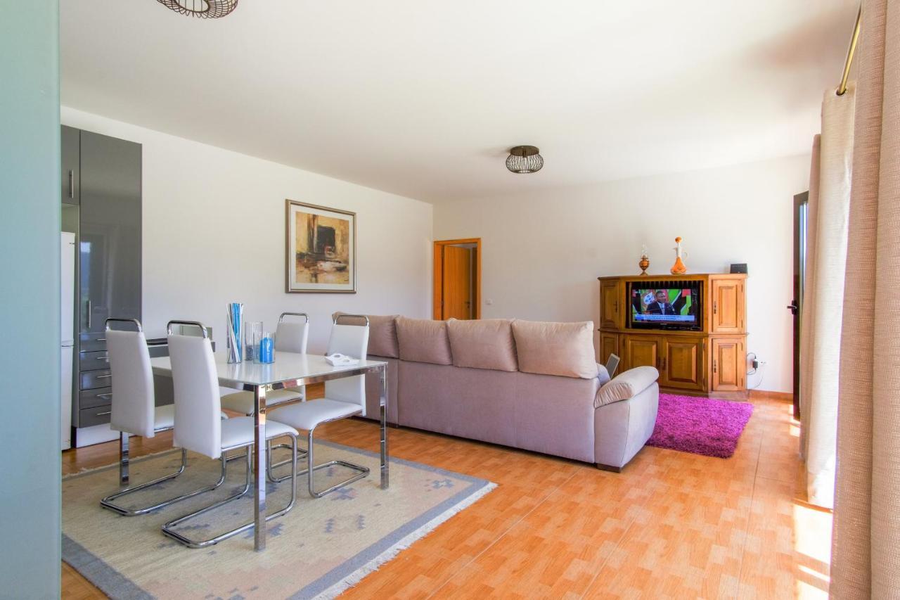 Deville Luxury Retreat Каминья Экстерьер фото